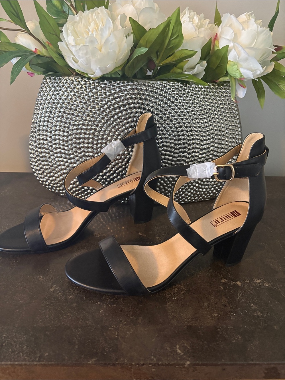 IDIFU Black Strappy Block Heel Sandals
